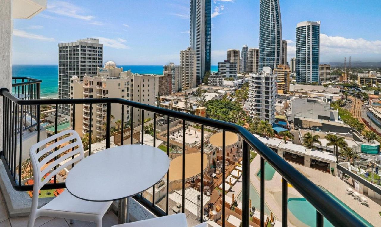 Hotel Apartments On 22 View Avenue, Surfers Paradise Gold Coast Exterior foto